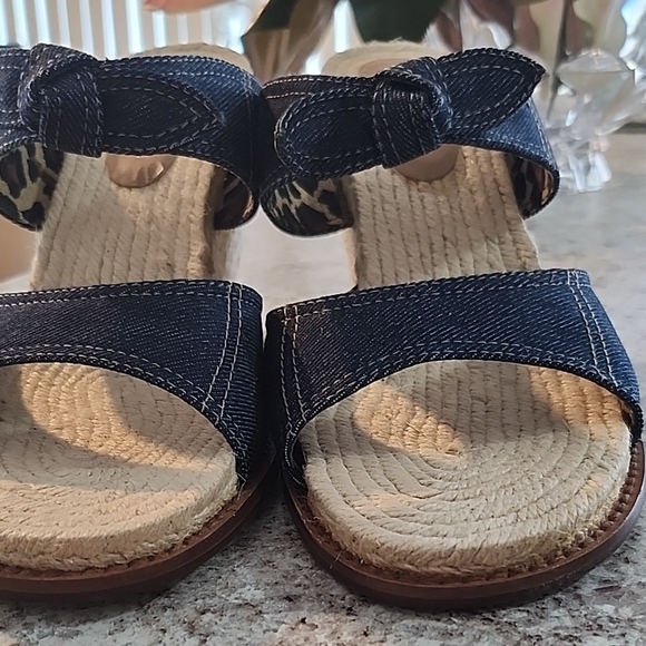 Liz Claiborne Leather Sole Sandals - Picture 1 of 8